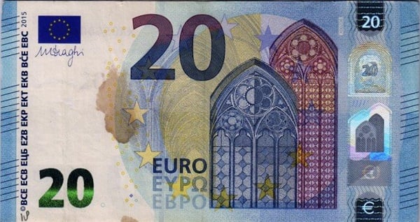 Banknot 20 euro poplamiony przez jego użytkownika